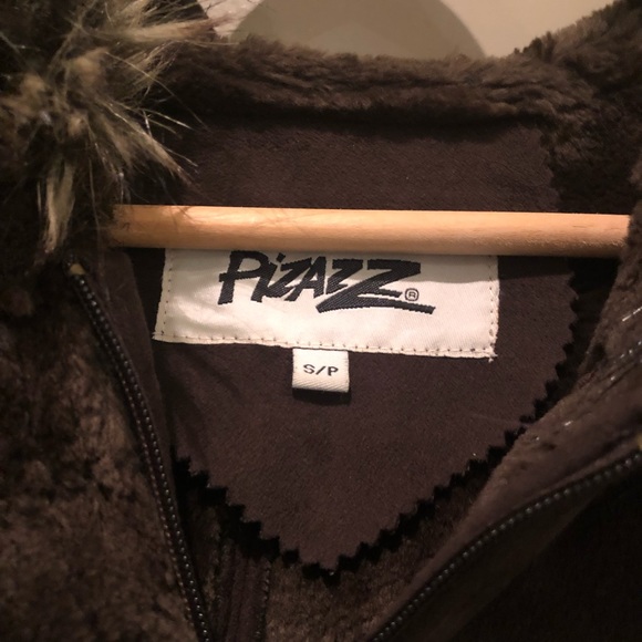 Cute and warm jacket! - Picture 5 of 6